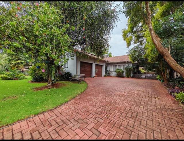 3 BEDROOM HOUSE FOR SALE IN VANDERBIJLPARK SE 6